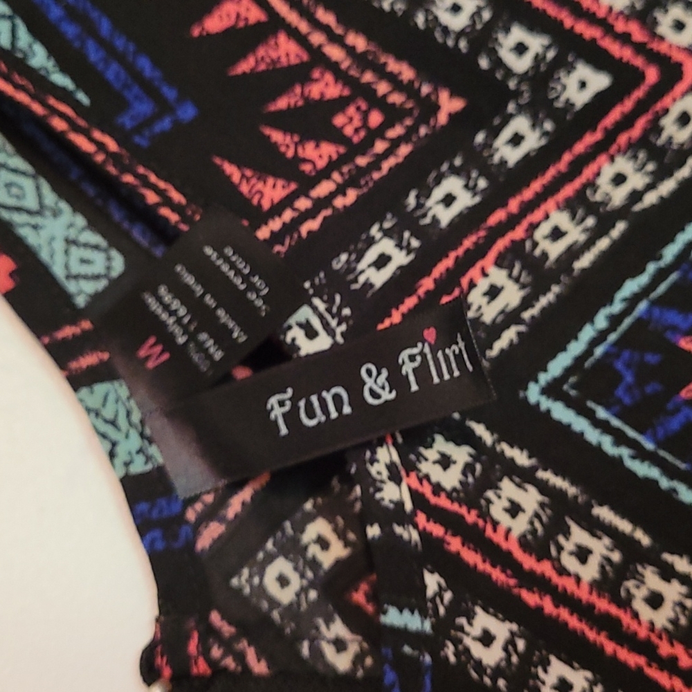 Fun & Flirt blouse - Picture 2 of 4